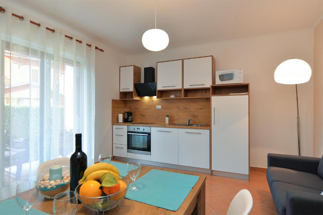 Apartments Marija 1089 Πόρετς Εξωτερικό φωτογραφία