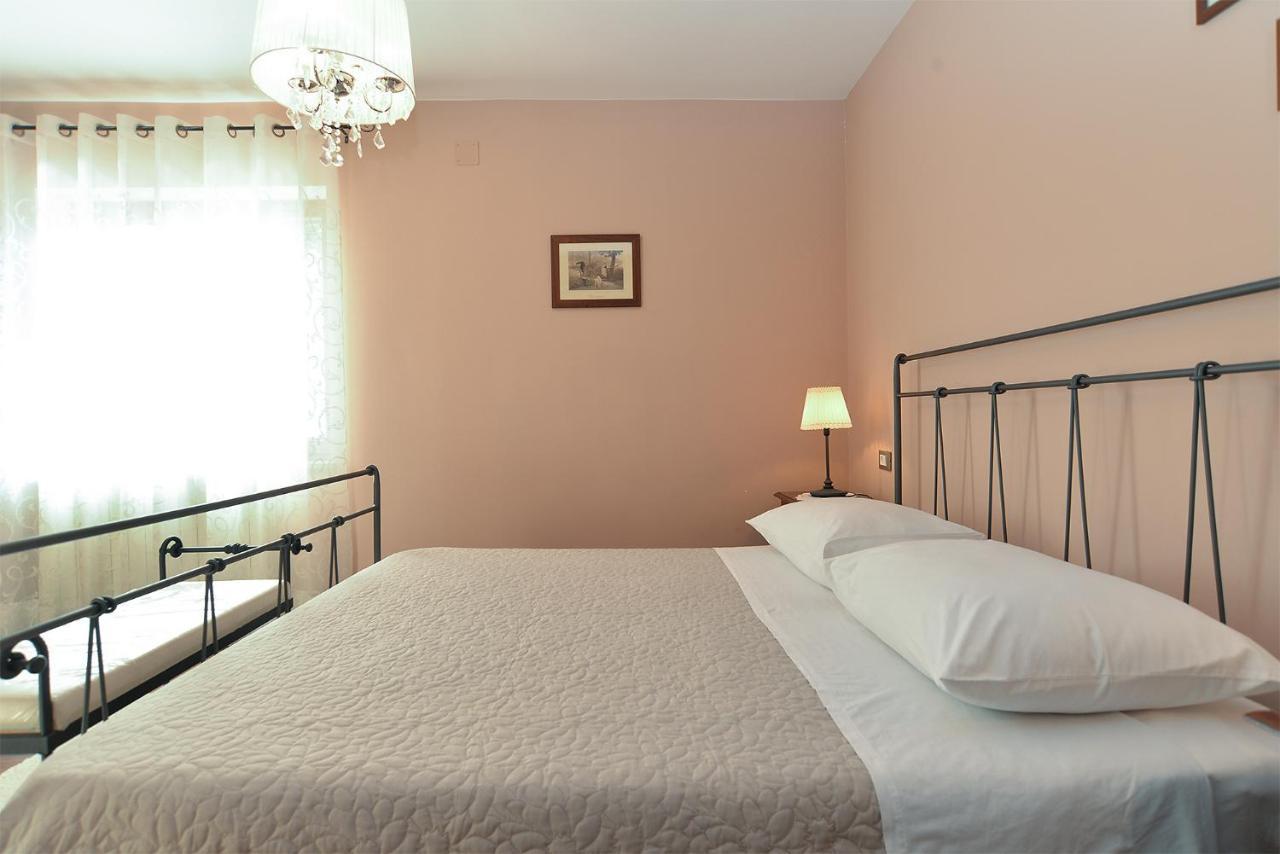 Apartments Marija 1089 Πόρετς Εξωτερικό φωτογραφία