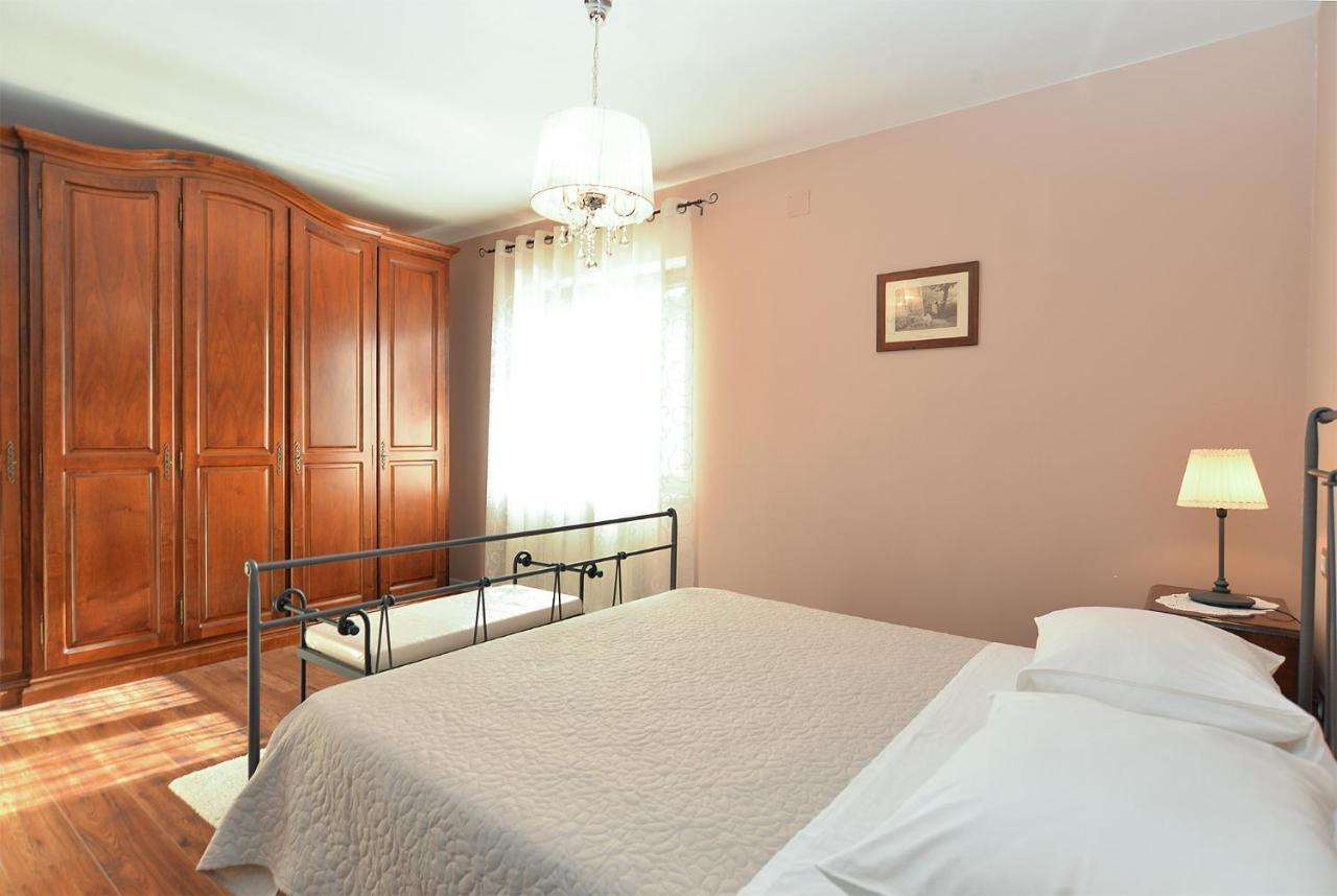 Apartments Marija 1089 Πόρετς Εξωτερικό φωτογραφία