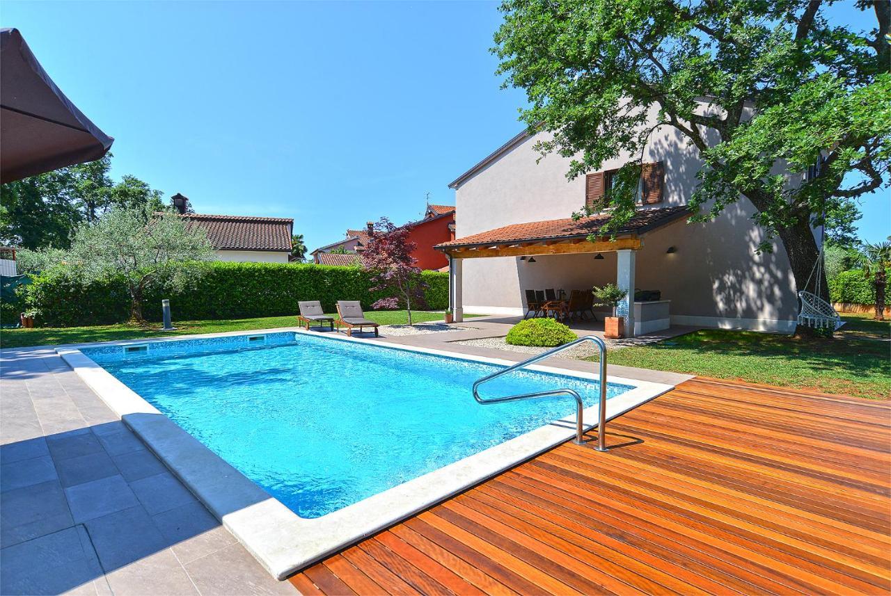 Apartments Marija 1089 Πόρετς Εξωτερικό φωτογραφία
