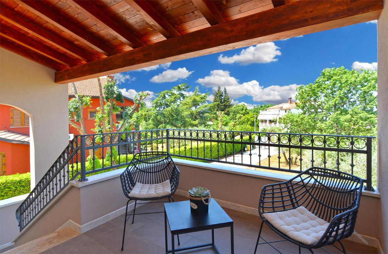 Apartments Marija 1089 Πόρετς Εξωτερικό φωτογραφία